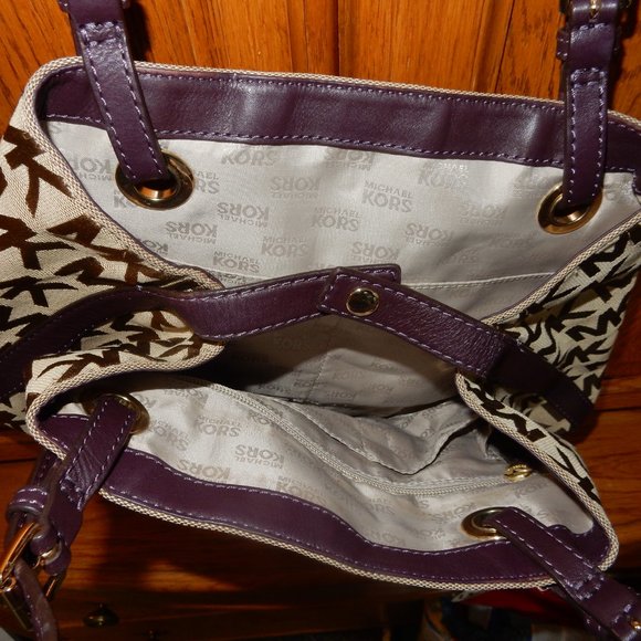 Michael Kors tote - Picture 2 of 4